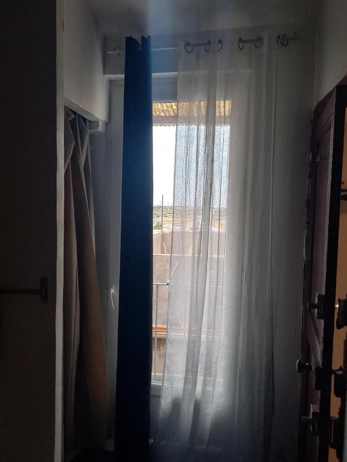 Studio Cosy 5 Mn De La Gare 10 Mn Des Plages Σετ Εξωτερικό φωτογραφία
