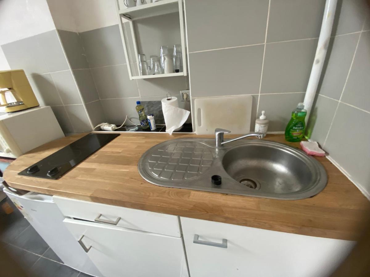 Studio Cosy 5 Mn De La Gare 10 Mn Des Plages Σετ Εξωτερικό φωτογραφία