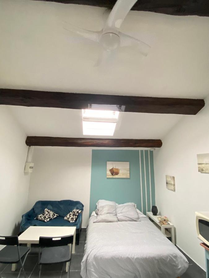 Studio Cosy 5 Mn De La Gare 10 Mn Des Plages Σετ Εξωτερικό φωτογραφία