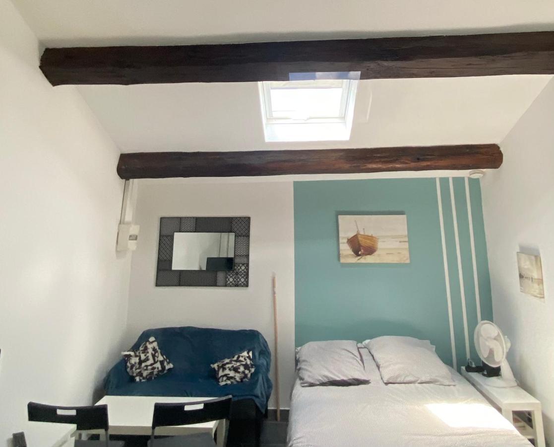 Studio Cosy 5 Mn De La Gare 10 Mn Des Plages Σετ Εξωτερικό φωτογραφία